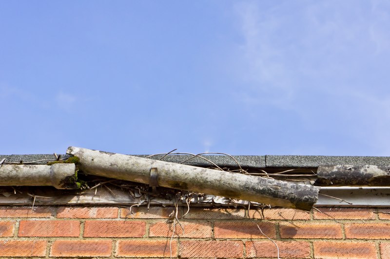 gutter broken and damage